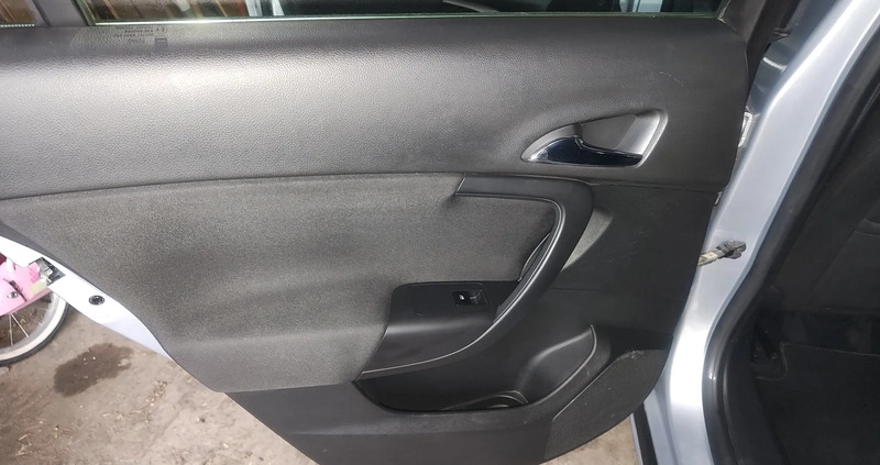 Opel Insignia cena 19900 przebieg: 234000, rok produkcji 2012 z Warszawa małe 46